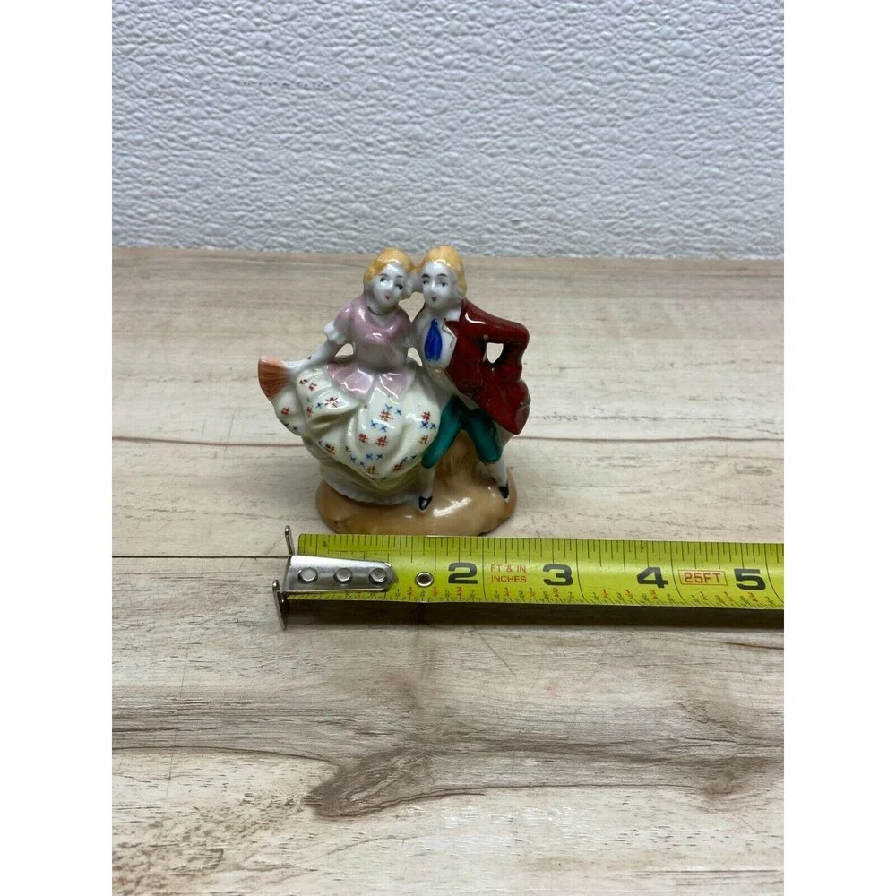 Vtg Victorian Couple Miniture Porcelain Figurine Made In Japan